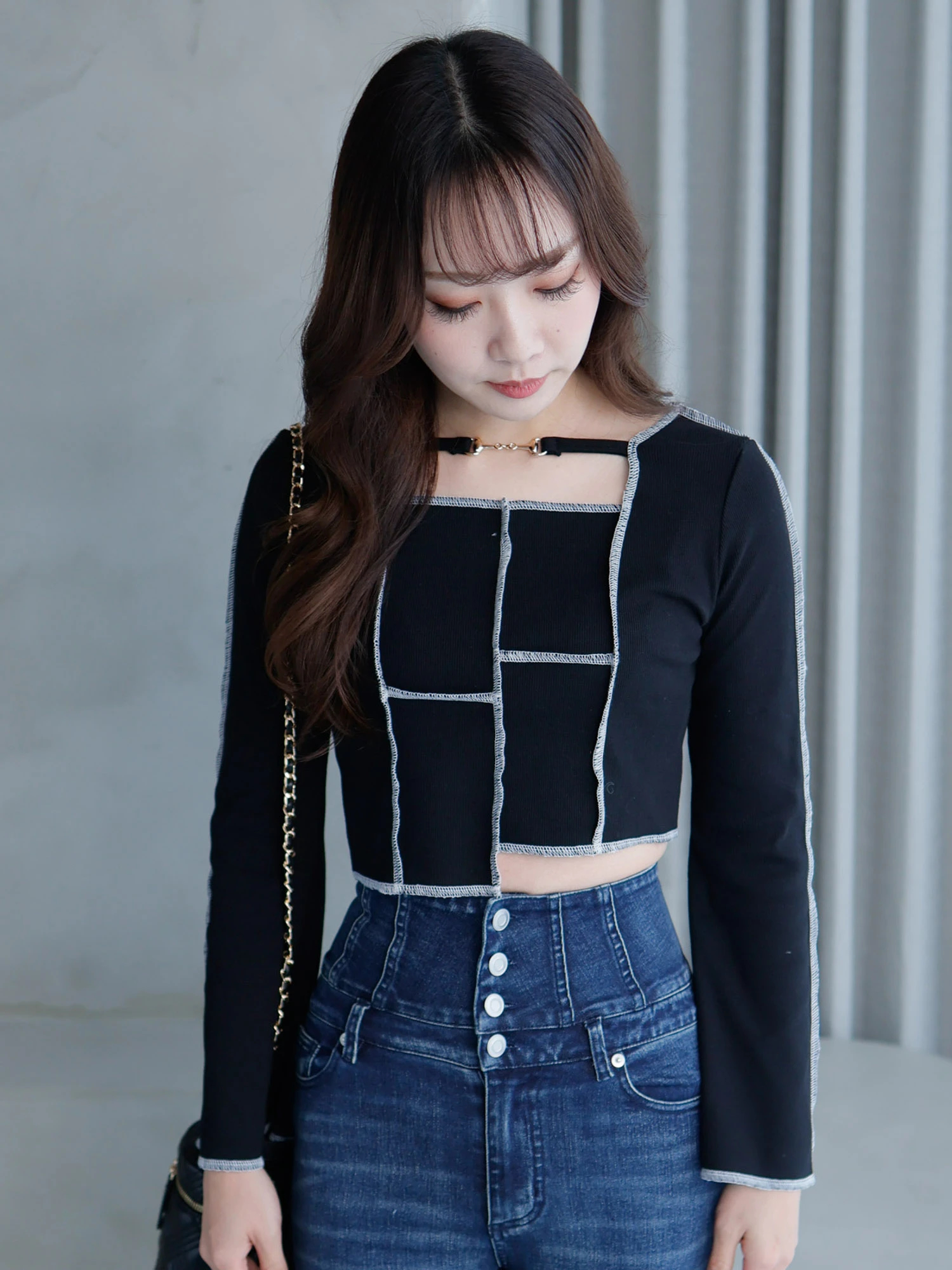 LIP SERVICE（リップサービス）｜ バイカラーロッククロップドトップス