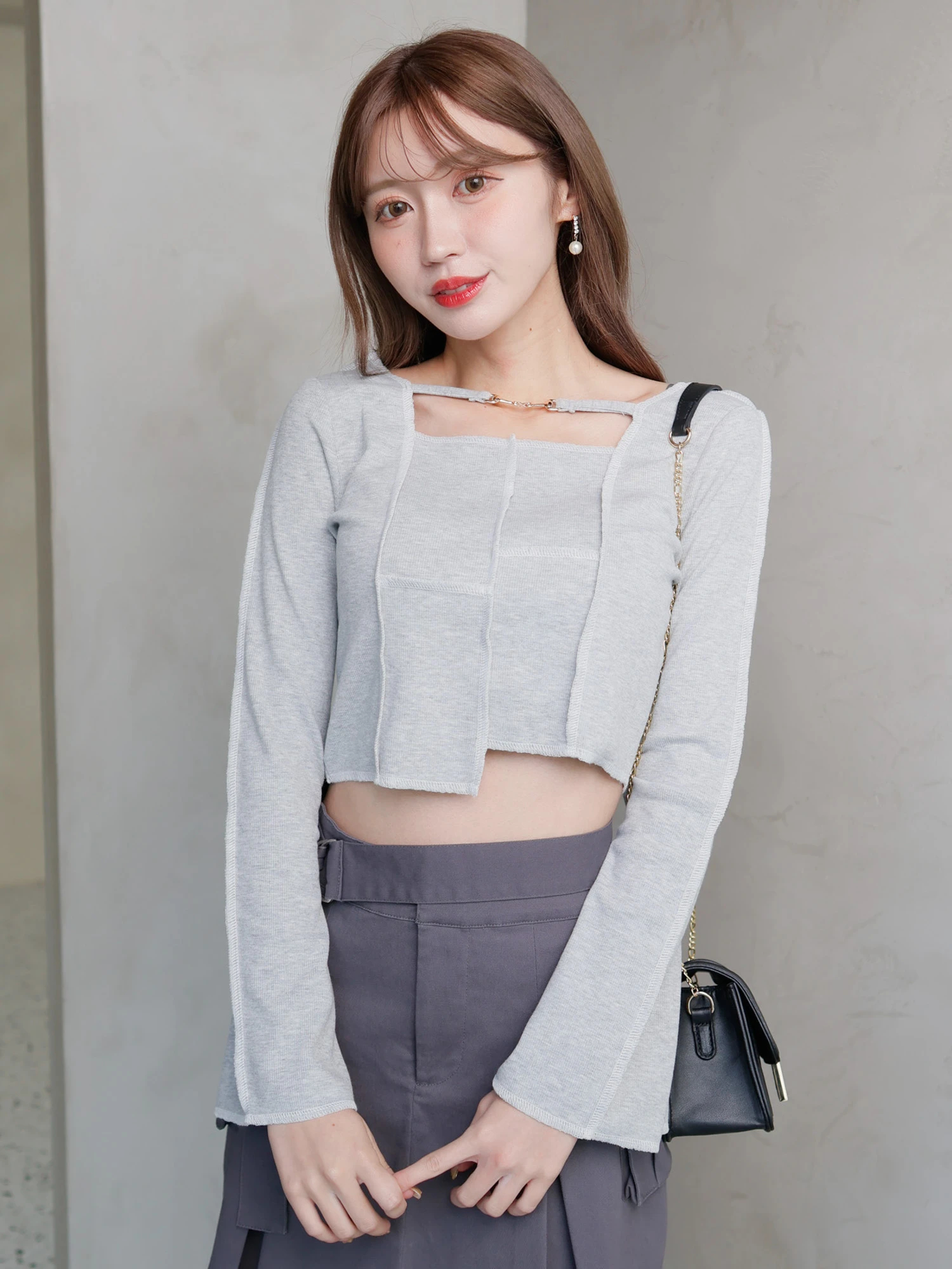 LIP SERVICE（リップサービス）｜ バイカラーロッククロップドトップス