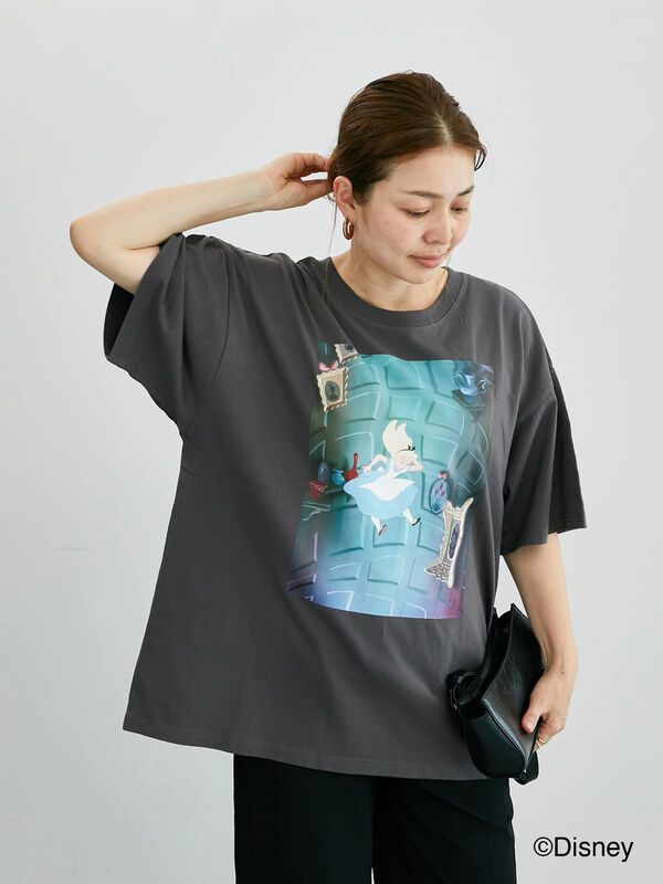 セール】 【Disney】ふしぎの国のアリス/プリントTシャツ2（オフ