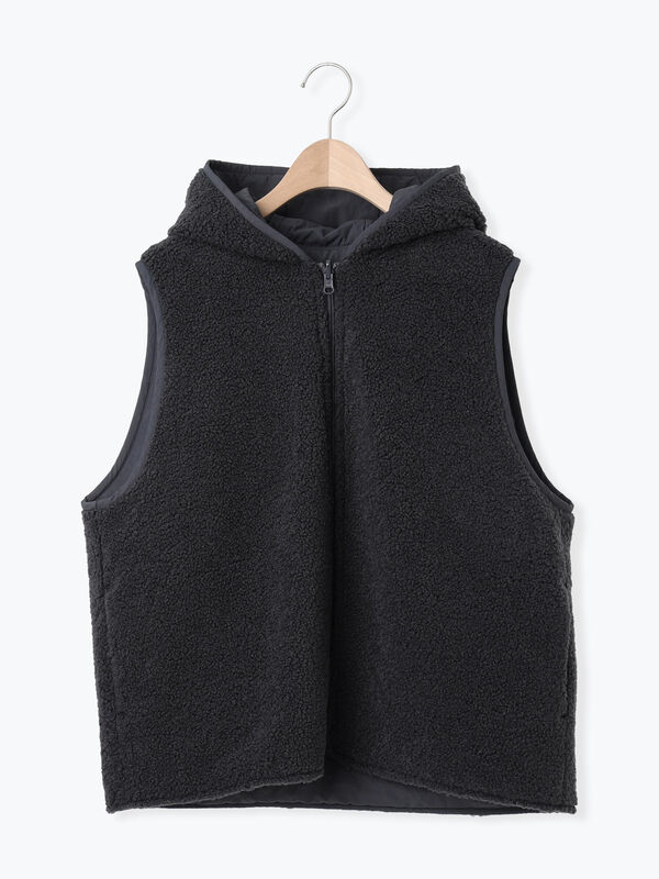 セール】 リバーシブルボアベスト（チャコールグレー/モカ/キナリ