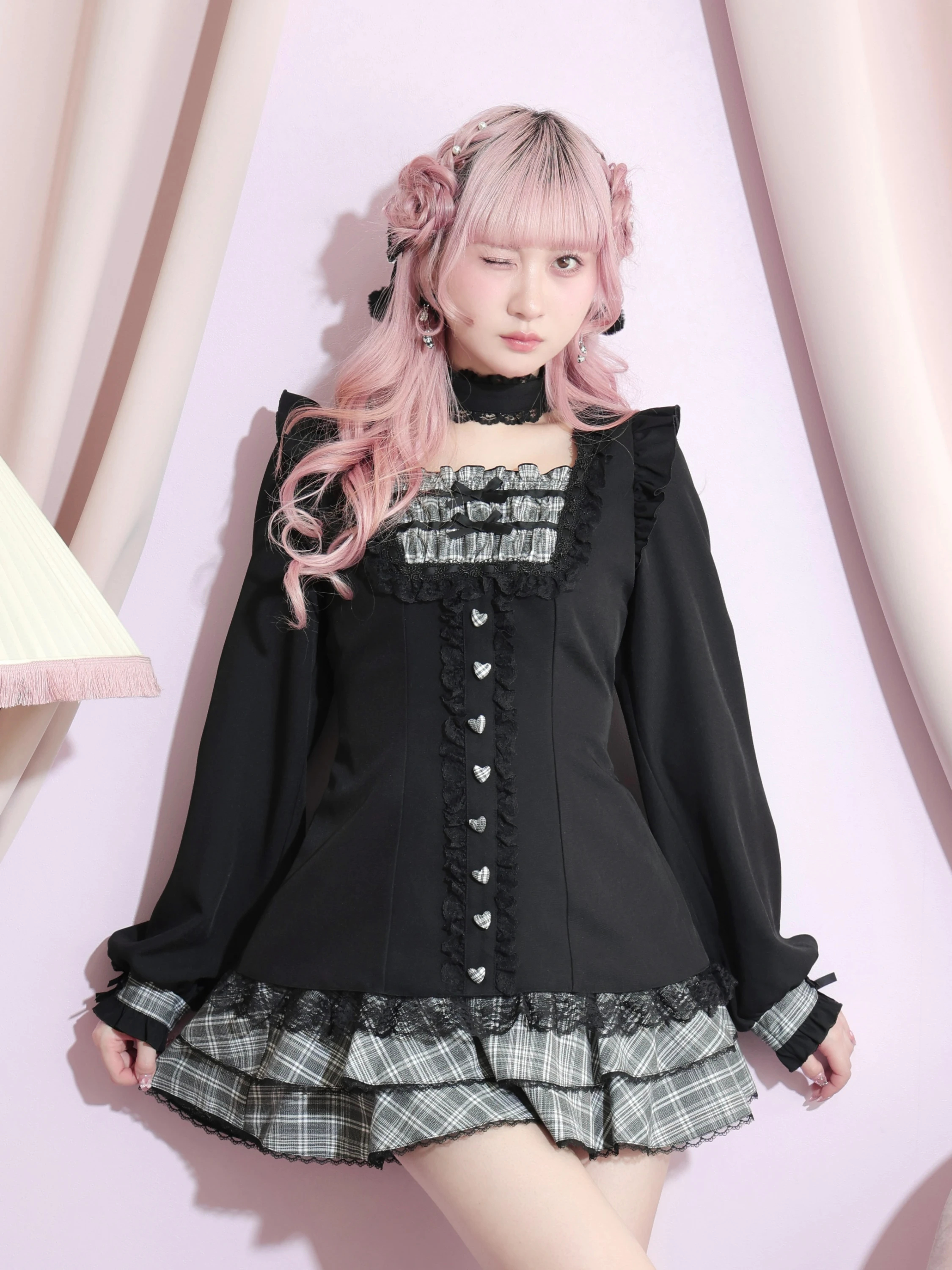 チョーカー付きティアードセットアップ（セットアップ｜黒・A柄