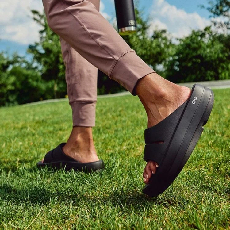 ウーフォス]ウーメガ ウーアー / OOFOS（ウーフォス） | SORA(ソラ