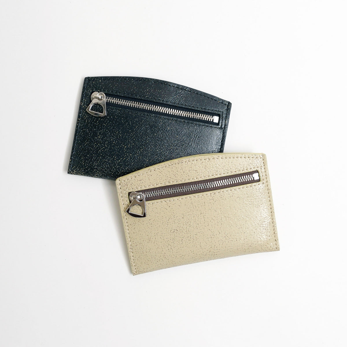 CRISTY SMART CARD WLT / CRACK｜ひび割れ加工レザーのミニ財布｜ITTI