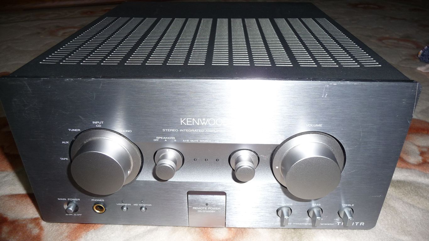 KENWOOD KAF-7002 プリメイン – 'LENE' audio guitar