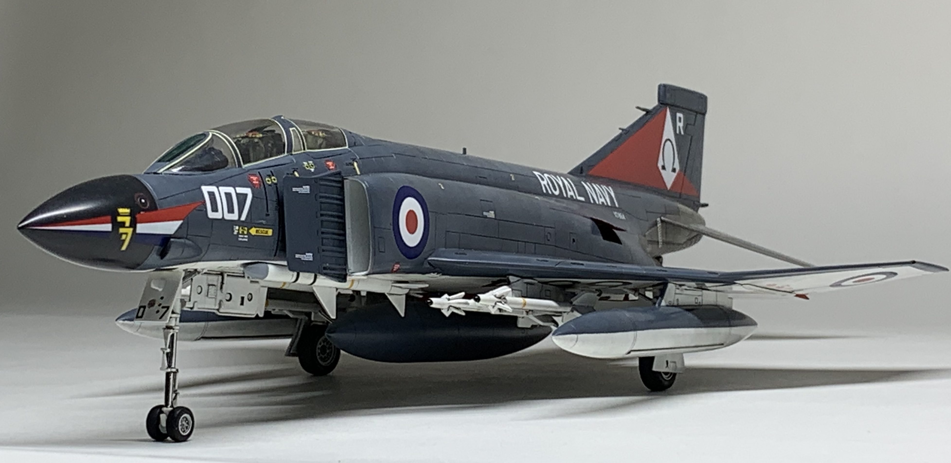 フジミ 1/72 ブリティッシュファントムII FG.1 | JUNSANのミニチュア