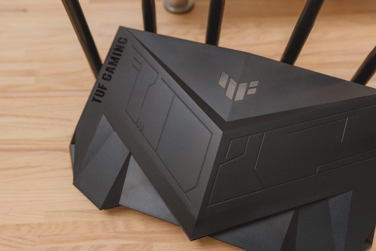 ASUS TUF Gaming AX6000 レビュー | 価格と機能のバランスに優れた