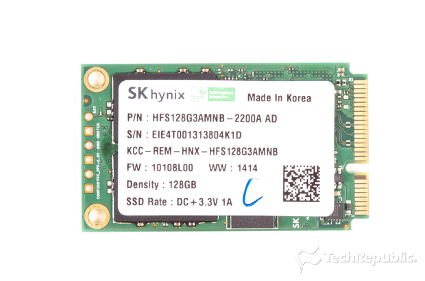 分解、「Surface Pro 3」--マイクロソフト最新タブレットの中身 - 28