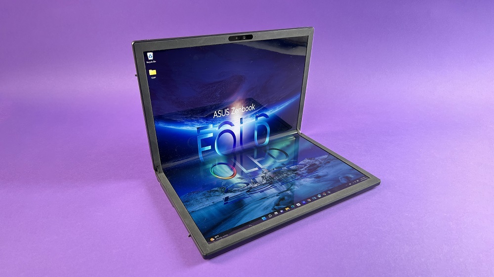 Zenbook 17 Fold OLED」レビュー--各種デバイスに変形する50万円の