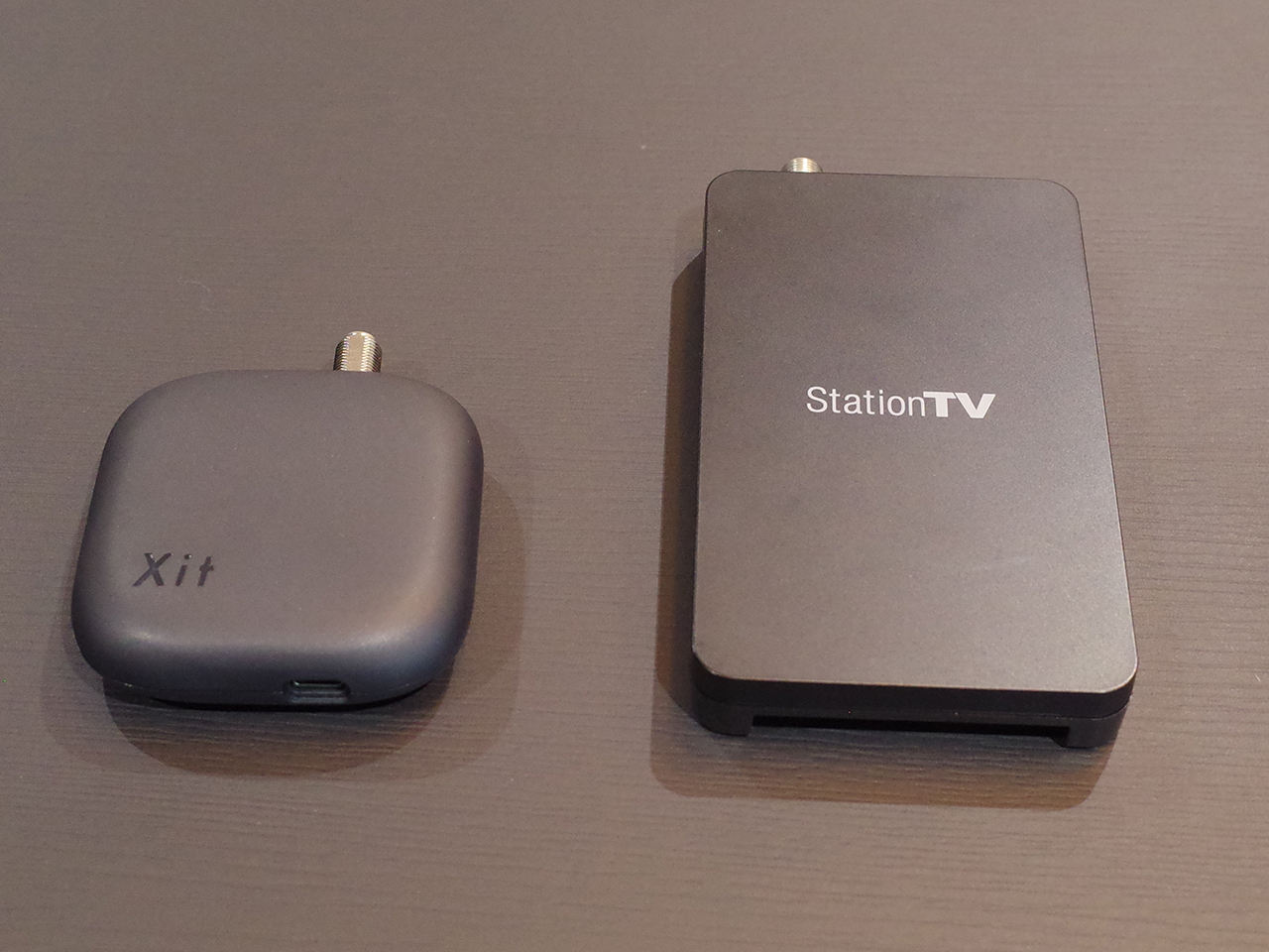 ピクセラ、PCでテレビが見られる手のひらサイズのチューナー--マクアケ