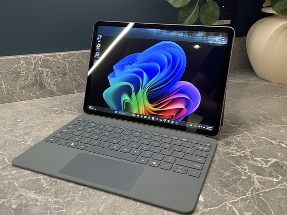 12インチ「Surface Pro」（2025）レビュー 動作キビキビ、外観秀逸