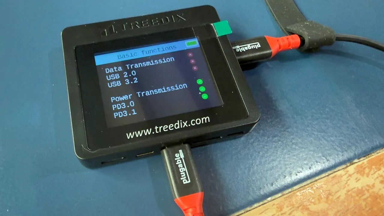 あなたのUSBケーブルの「本当の性能」を詳細に診断できるガジェットを