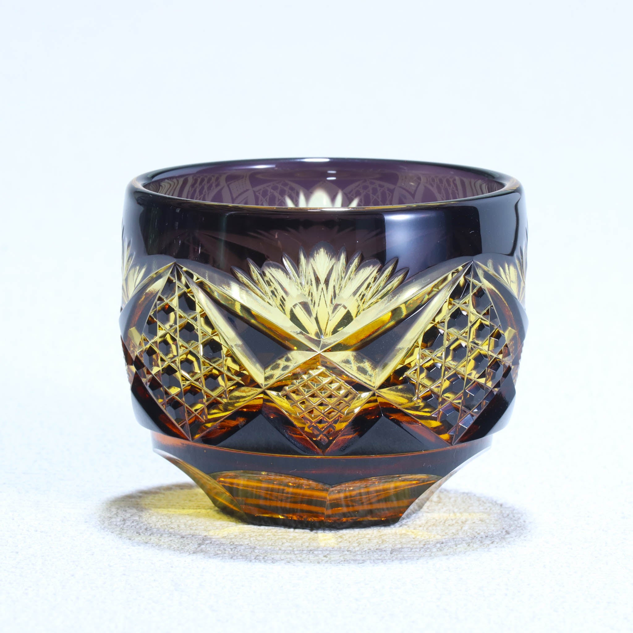 綾ガラス 酒器 | 綾切子 猪口 | 琥珀 パープル | グラスアート黒木