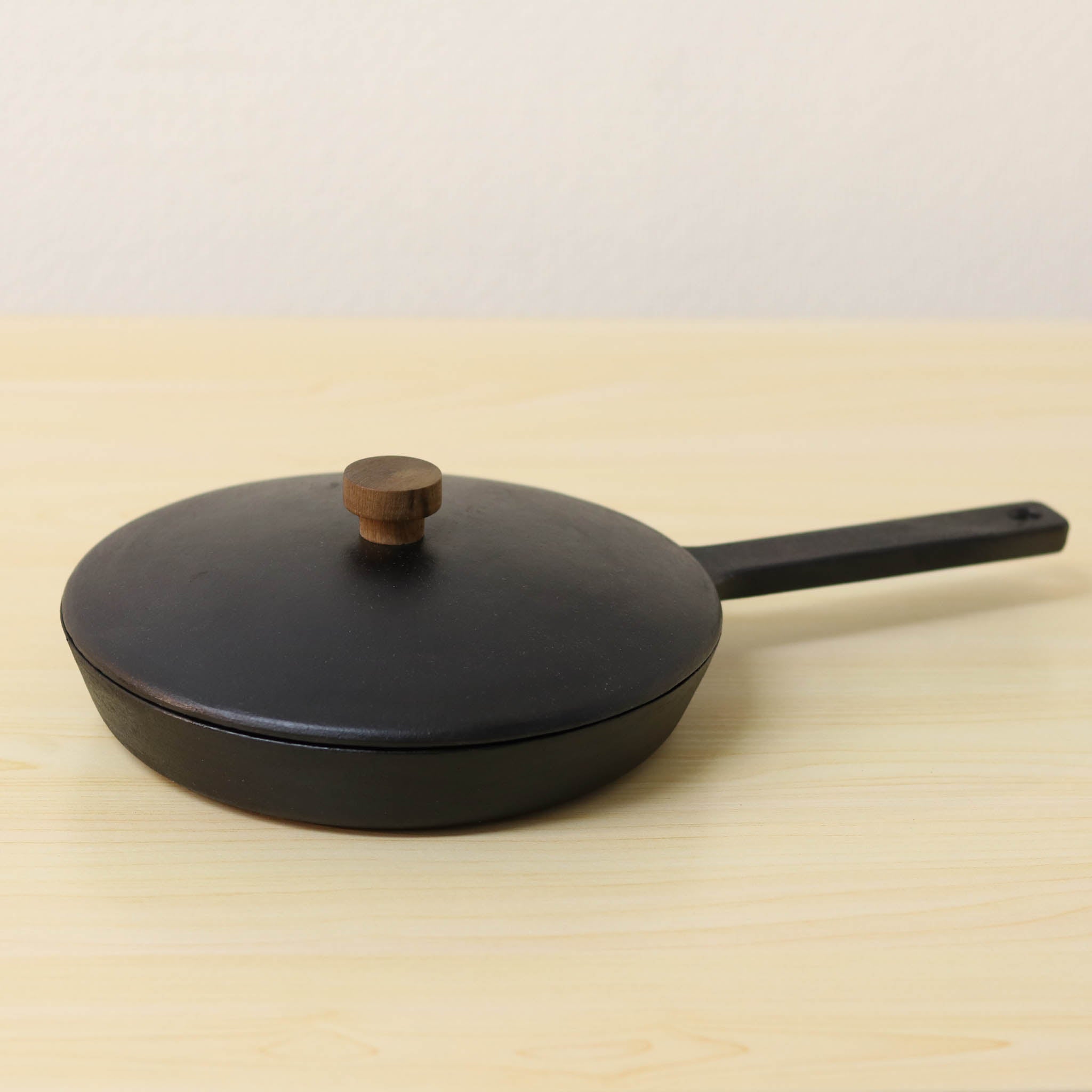 YG-AK-13_2.jpg?v=1710491047&