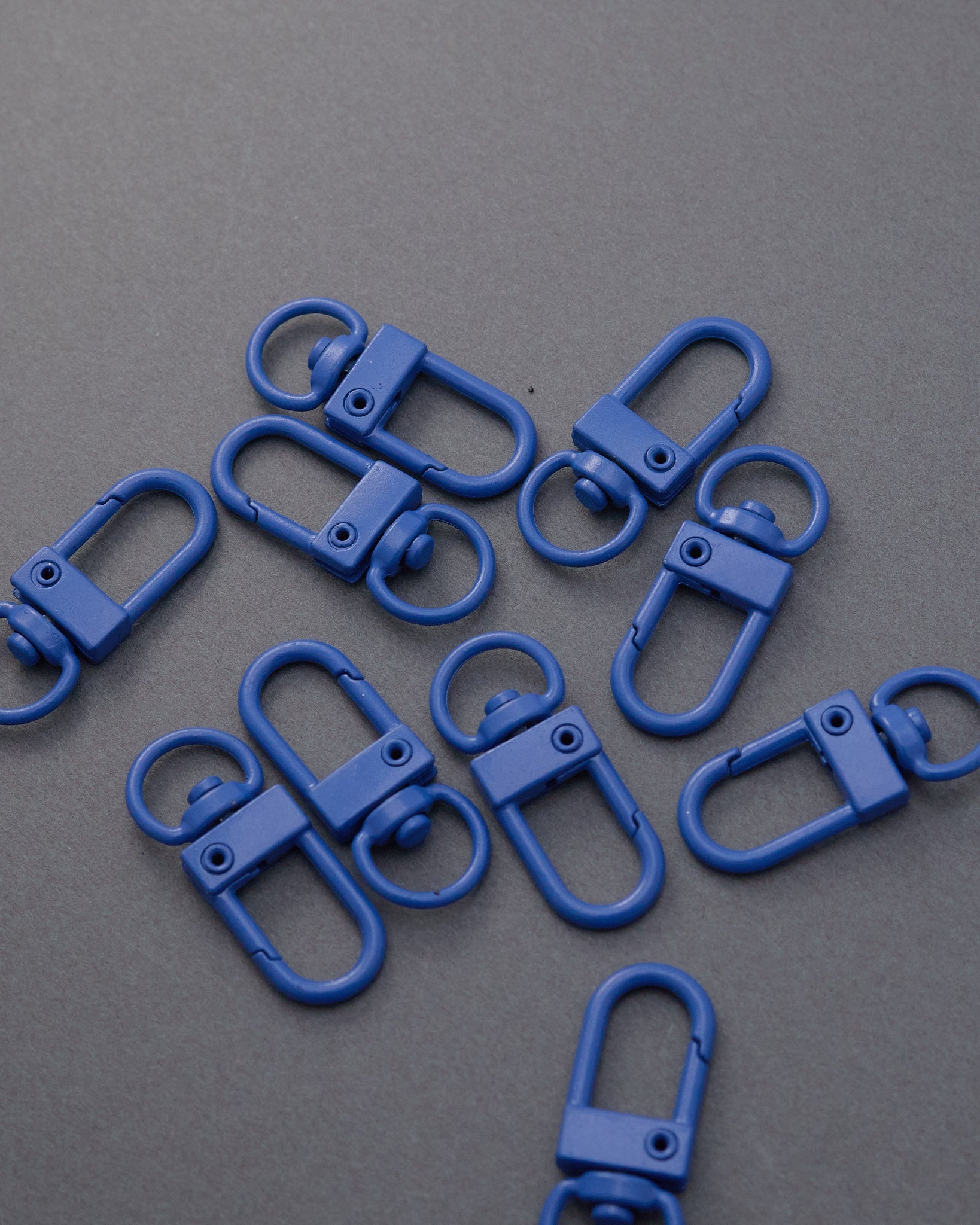 カラースナップフック 約14mm×30mm JPC242 - アクセサリーパーツ・資材