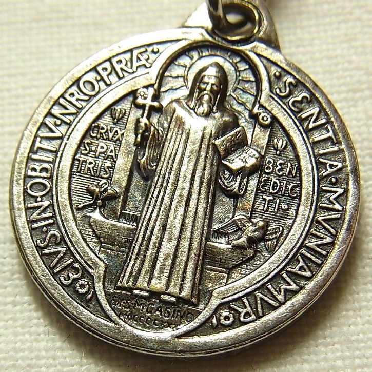 退け悪魔よ！お前自身が毒を飲め！” アンティーク 聖ベネディクト魔