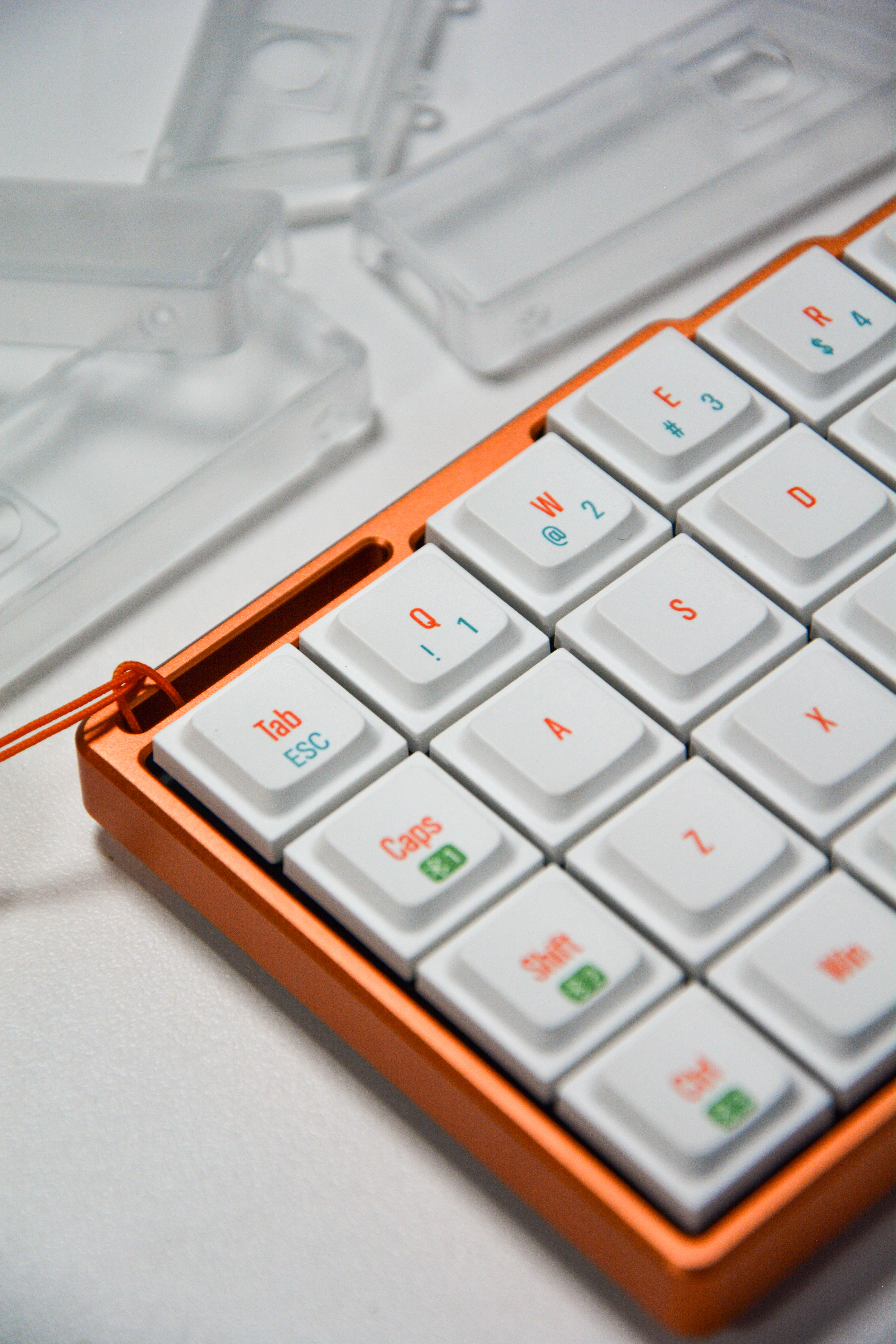 Cornix LP 赤色 分割キーボード Cornix LP 無線分割キーボード