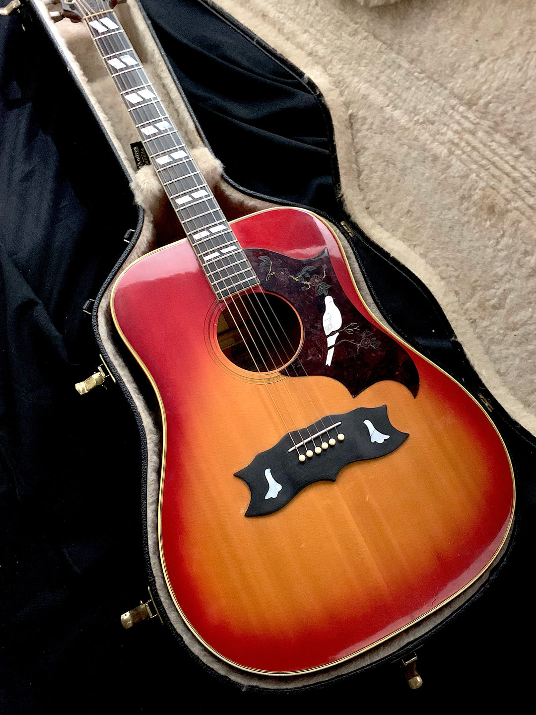 1973 Gibson Dove – Jimmy Wallace Guitars