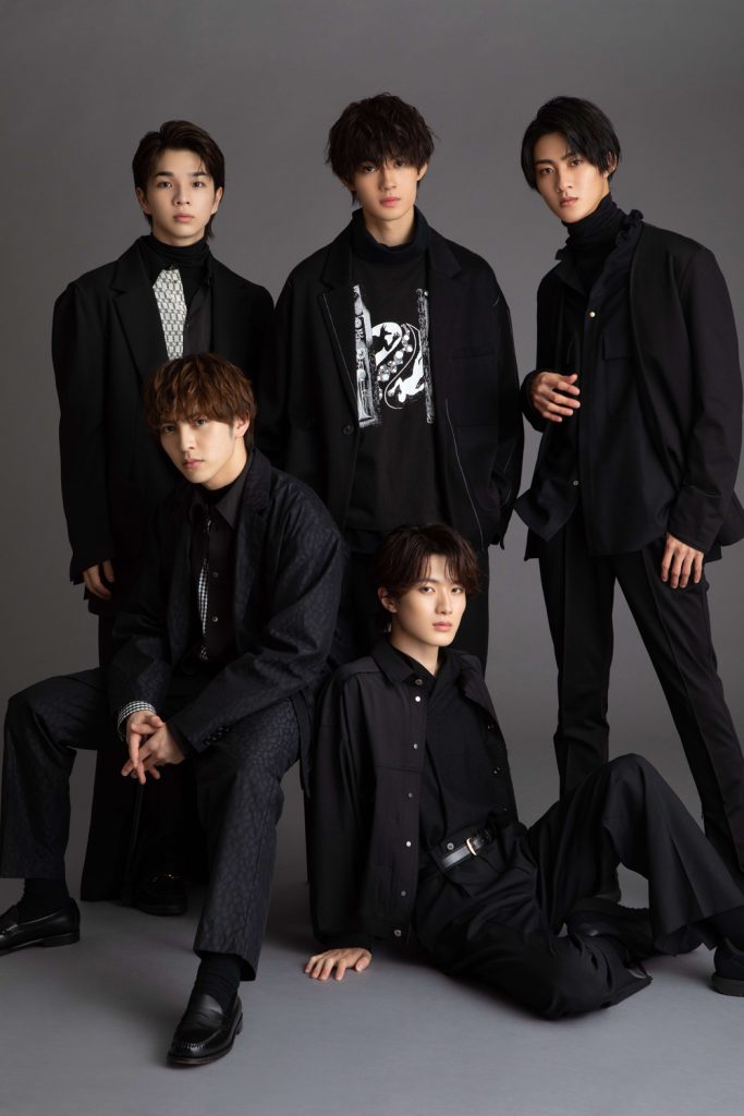 M!LK】メンバー5人が熱弁！ 最新シングル『Ribbon』の注目ポイント。 - JJ