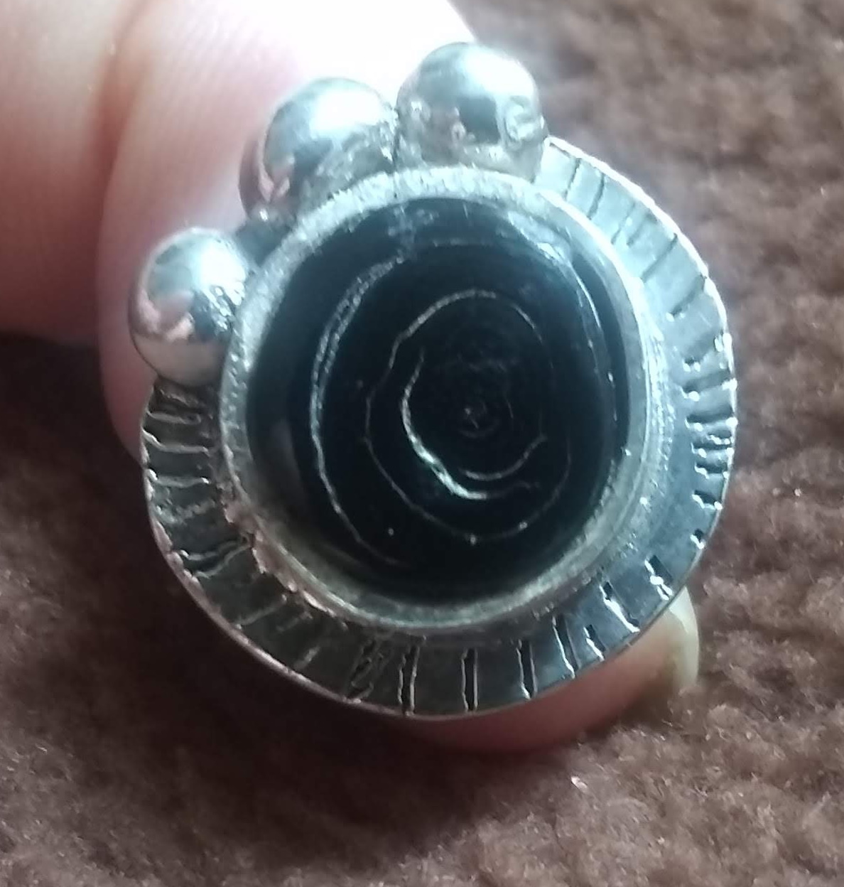 SILVERSMITHING 銀細工の技術 SILVERSMITHING 銀細工の技術