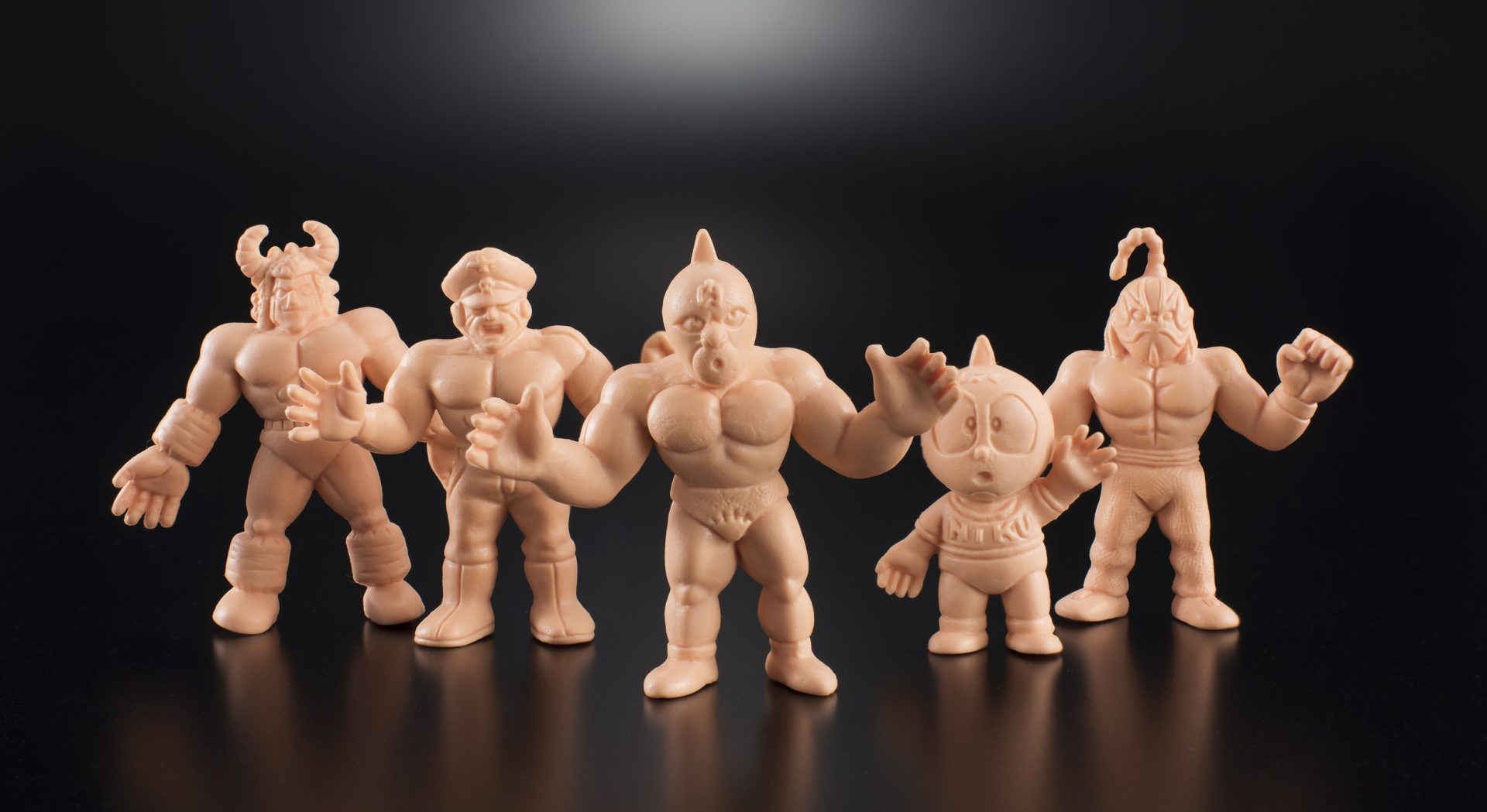 累計売上1.8億個以上！ 『キンケシ』の誕生秘話に迫る ポーズの理由は