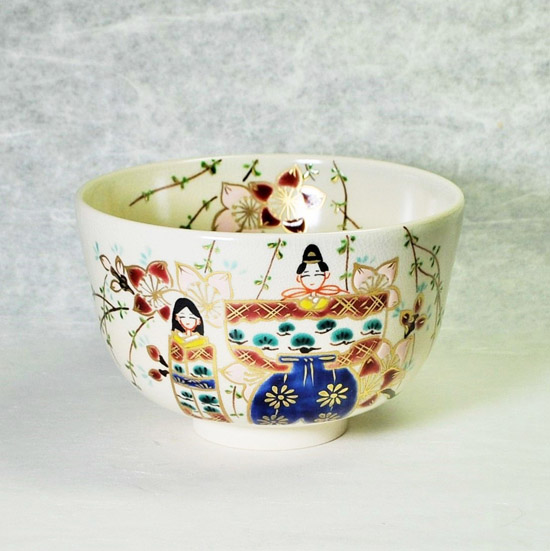抹茶碗 色絵 ひな祭りと桃の花 雛祭りを祝い邪気をはらう茶碗