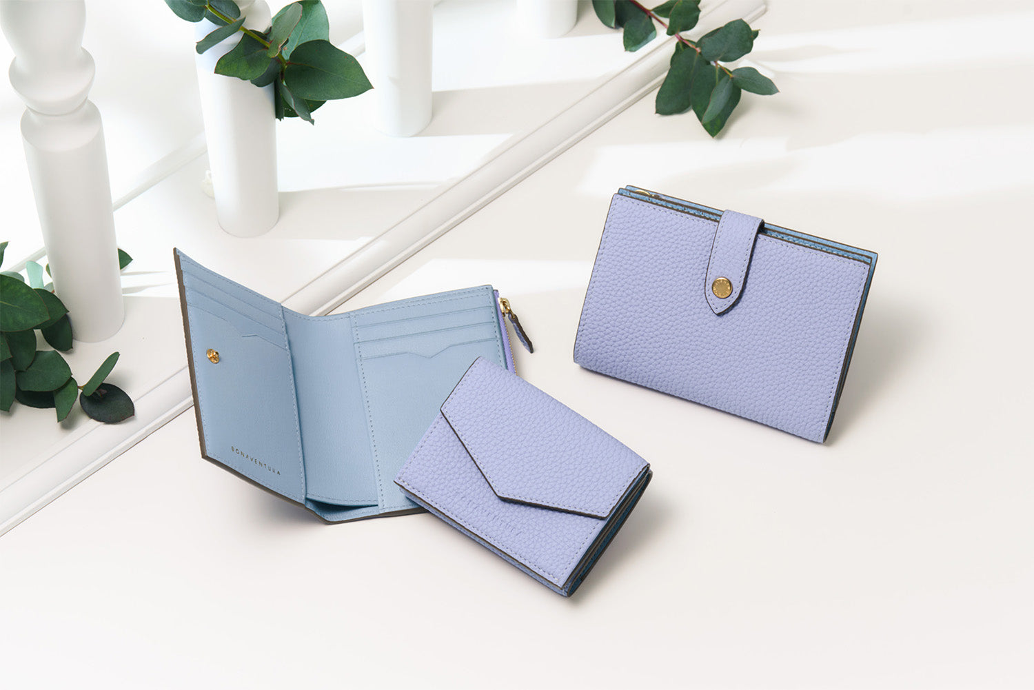 新色】ストラップ付 ジップカードホルダー