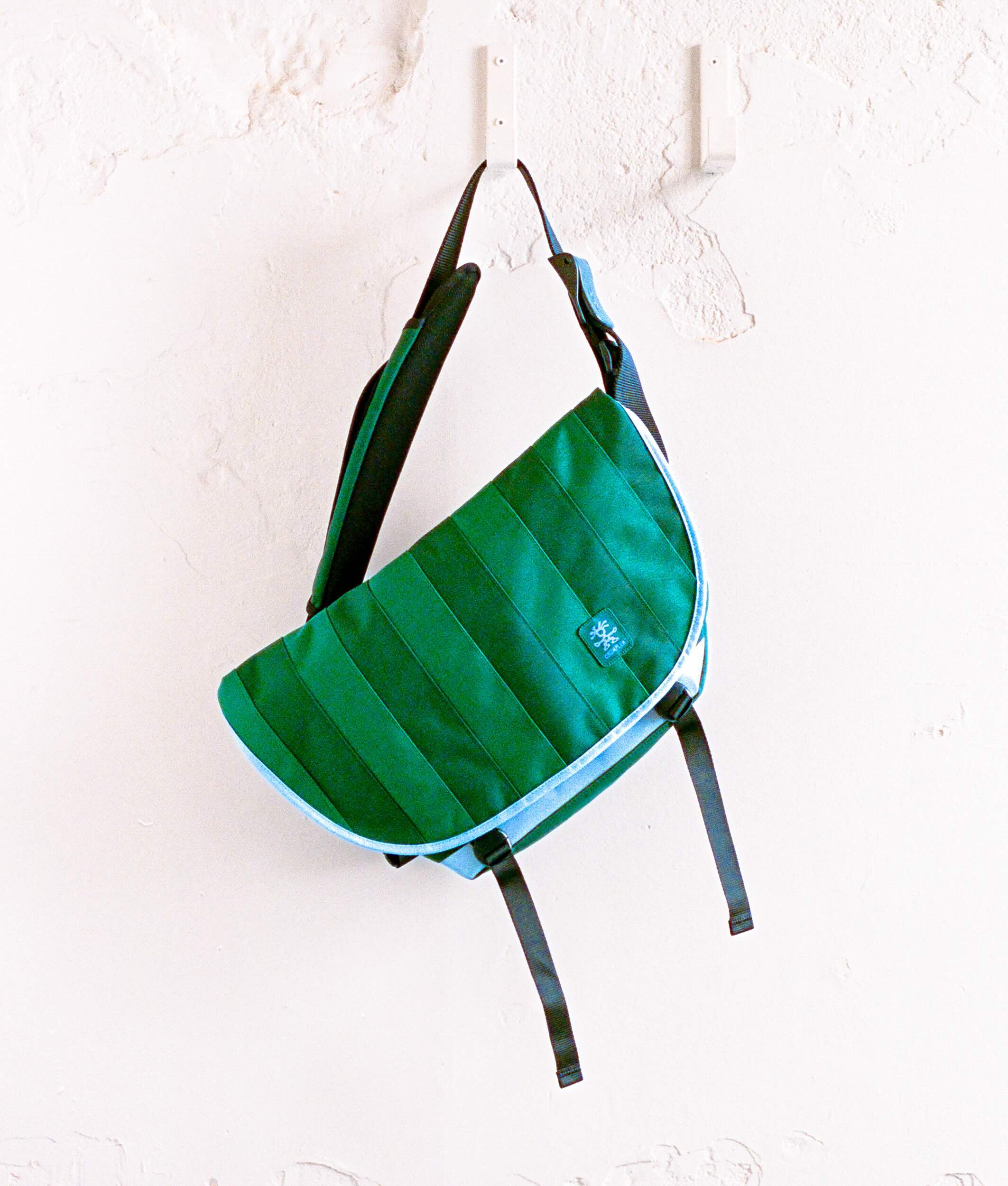 女性と男性のためのメッセンジャーバッグ | Crumpler Australia