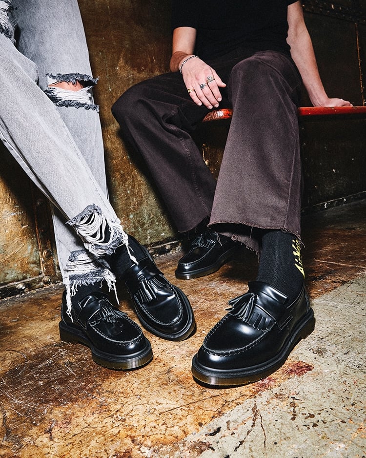 ADRIAN タッセルローファー