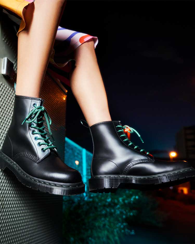 1460 ダークグリーンステッチ 8 ホール ブーツ