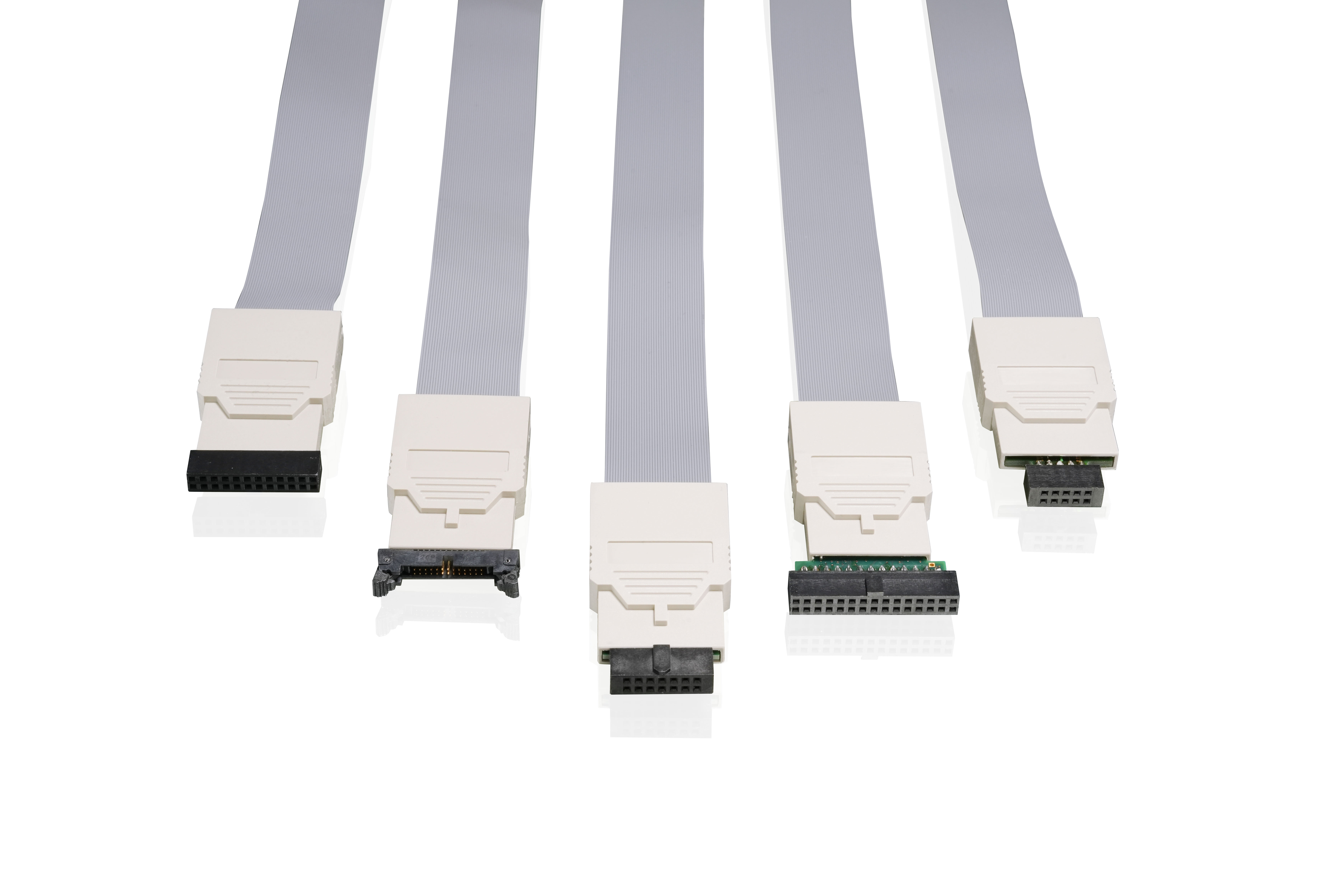 PowerDebug システム - JTAGデバッガローターバッハ TRACE32