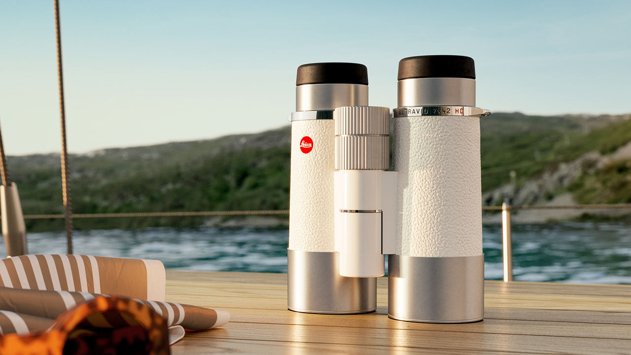 ライカ、マリン仕様の高性能双眼鏡「ホワイトオーシャン 7×42」発売