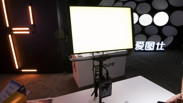 BIRTV2019]Vol.07 Aputure、LS C300dより20％明るくなった人気のLED