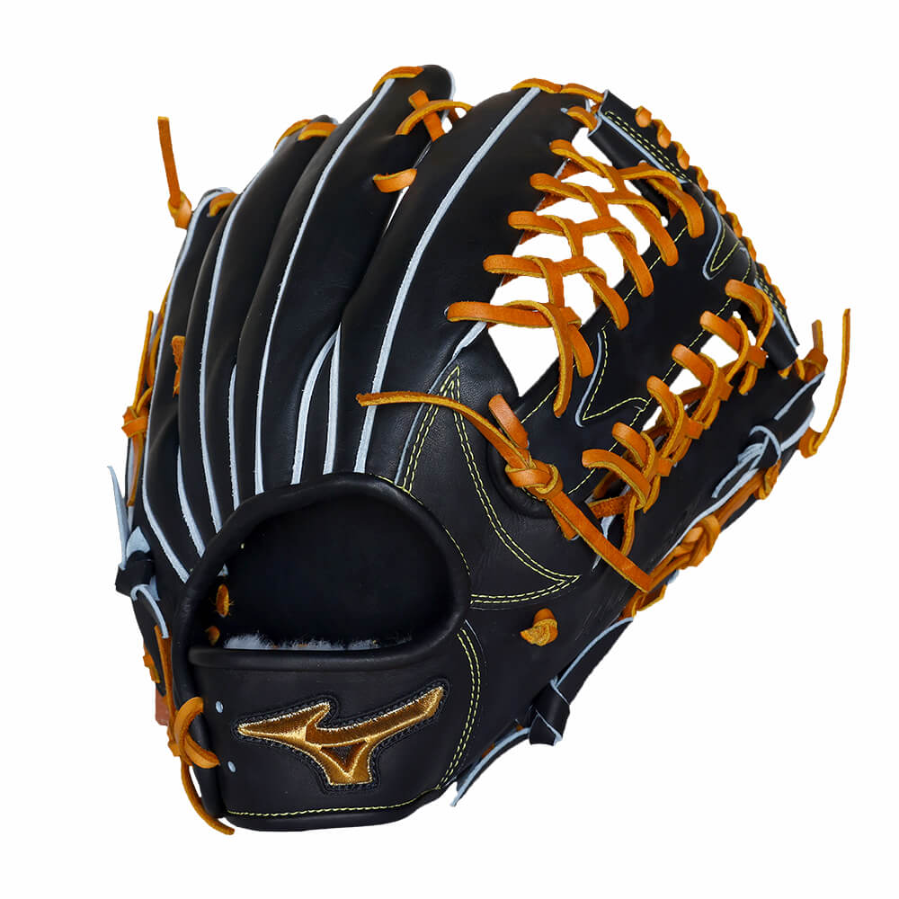 地域の絆を力に、最高のパフォーマンスを「宍粟牛グラブ」｜野球