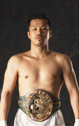 ボクシング・辰吉丈一郎 スニダン」にて”カリスマボクサー”辰𠮷𠀋一郎氏のデビュー35周年記念展