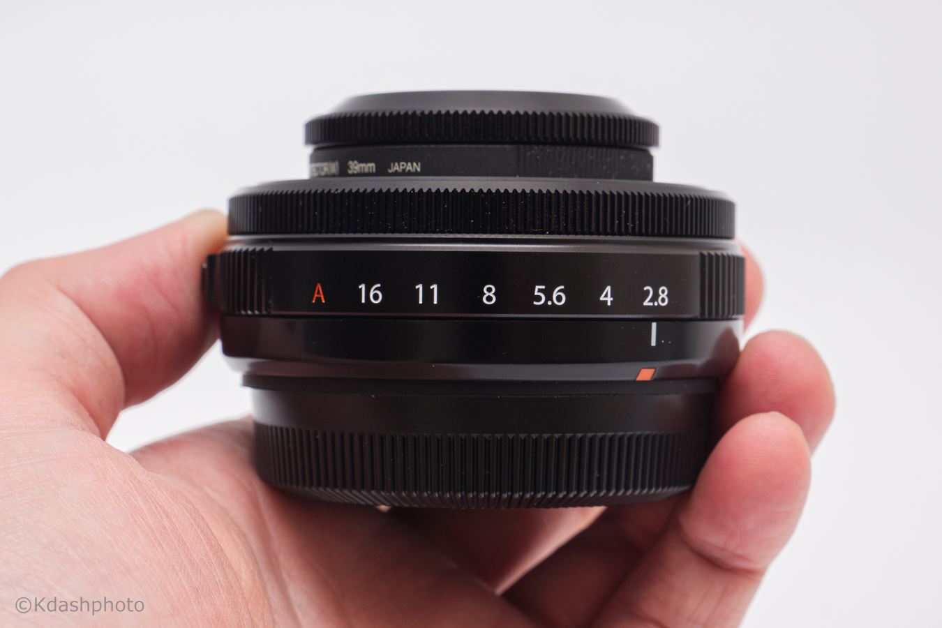 FUJIFILM XF27mmF2.8 R WR レビュー 防塵防滴のパンケーキレンズ