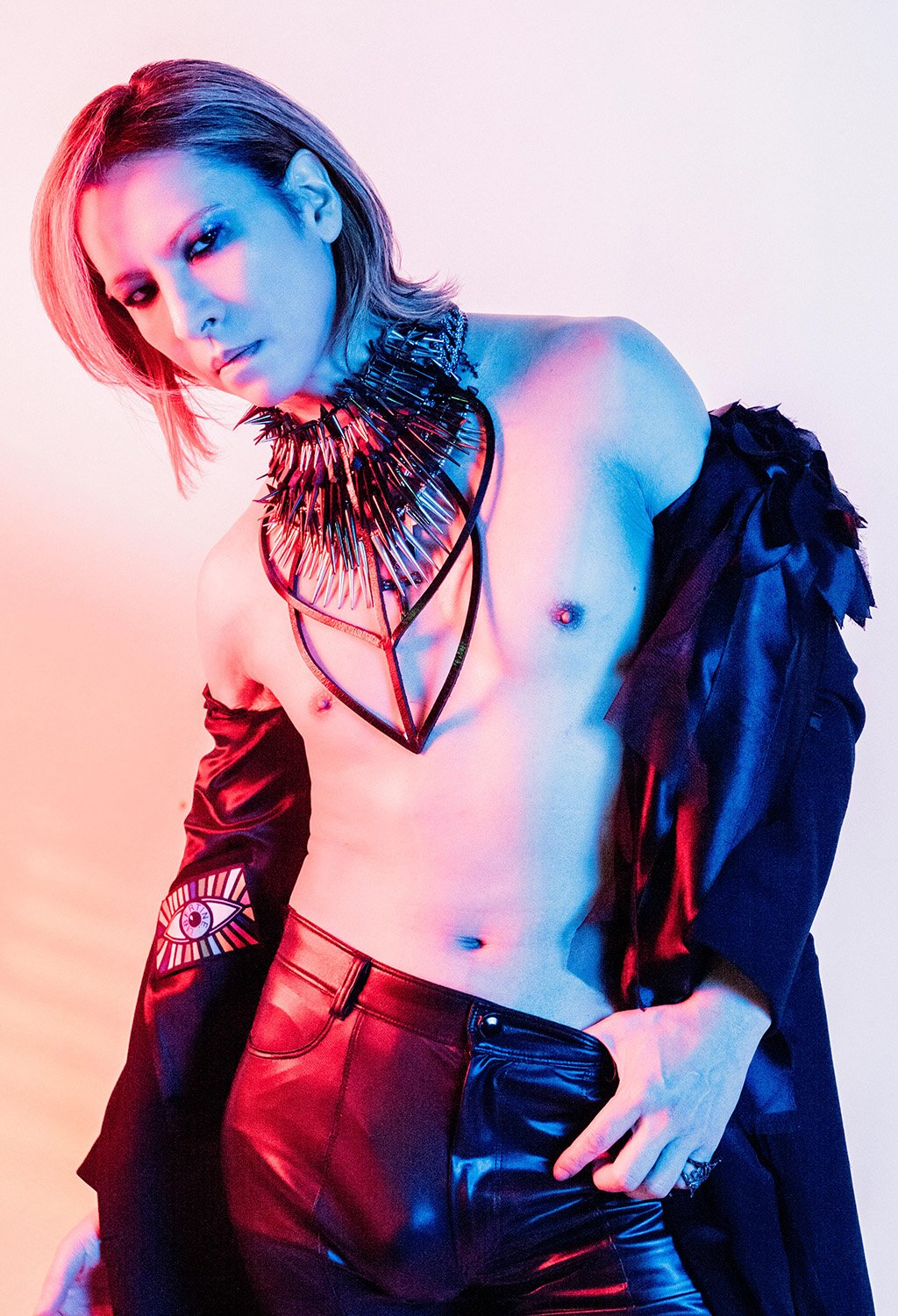 Yoshiki publishes photobook 