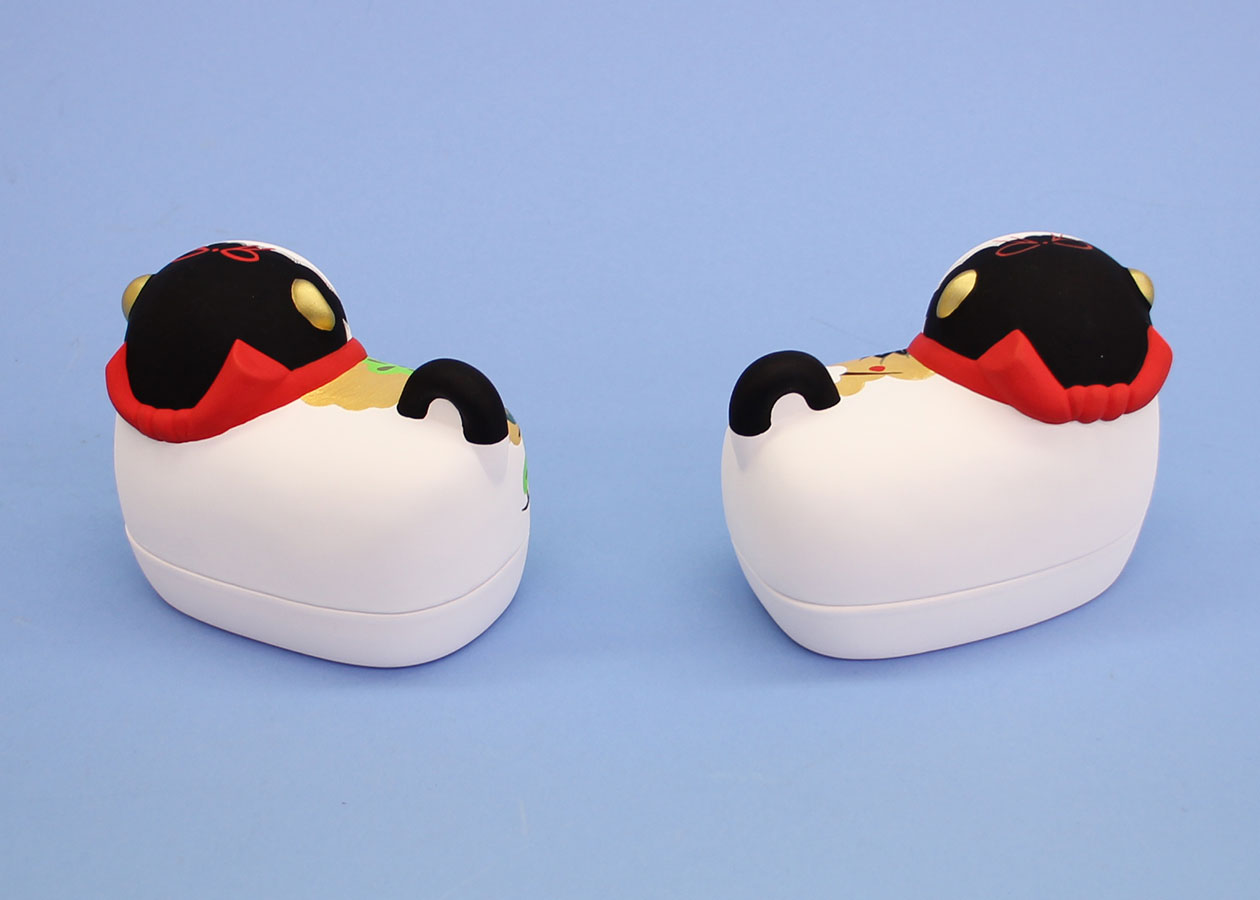 陶製素焼き絵付けの犬筥（いぬばこ）飾り白 座布団付き – 寿鳳人形の東芸