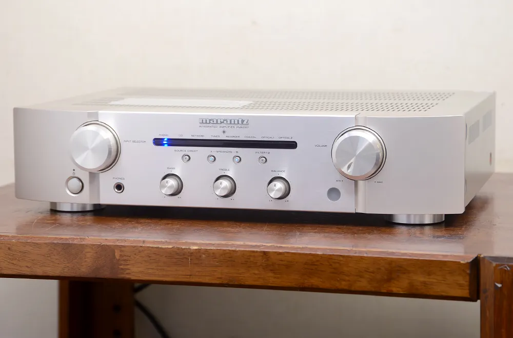 Marantz PM6007 プリメインアンプ