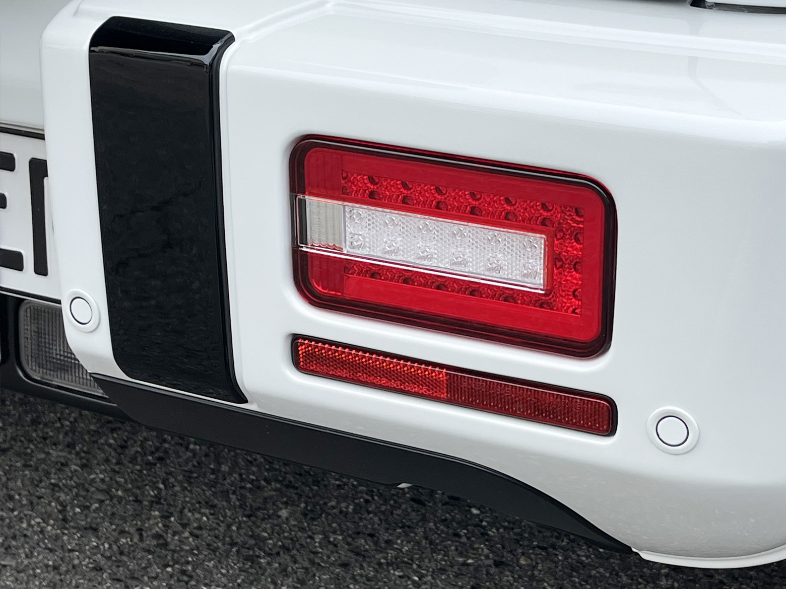 JB64Wジムニー / JB74Wシエラ リアパーキングセンサー標準装備車適合