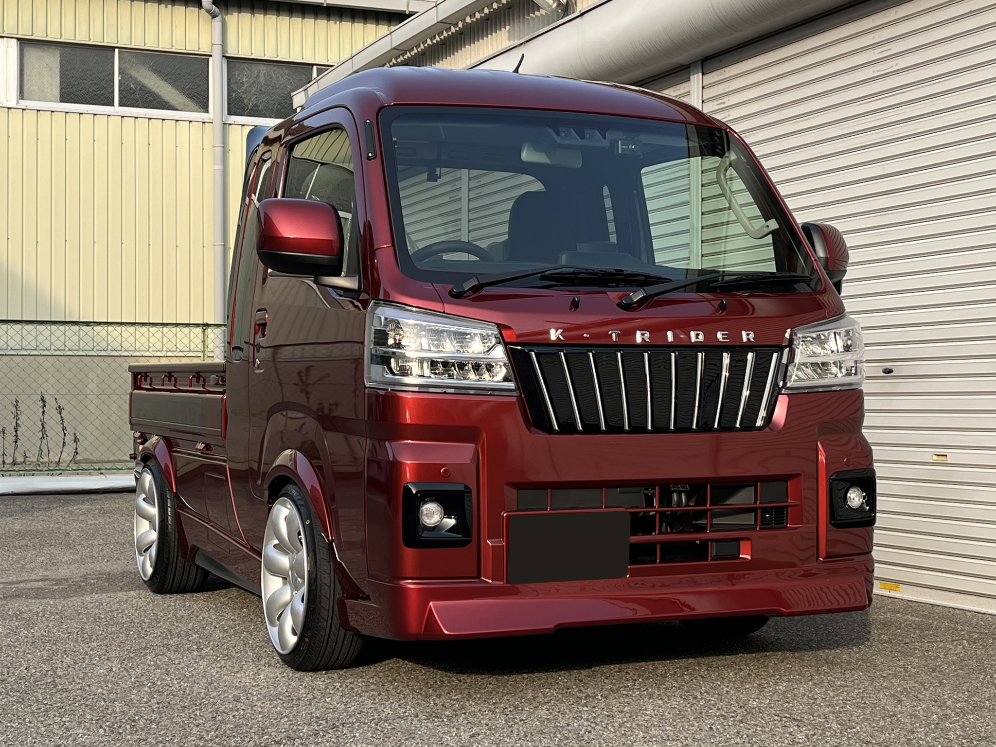 K-TRIDER｜ハイゼットジャンボ コンプリートカー納車☆ – ジムニー