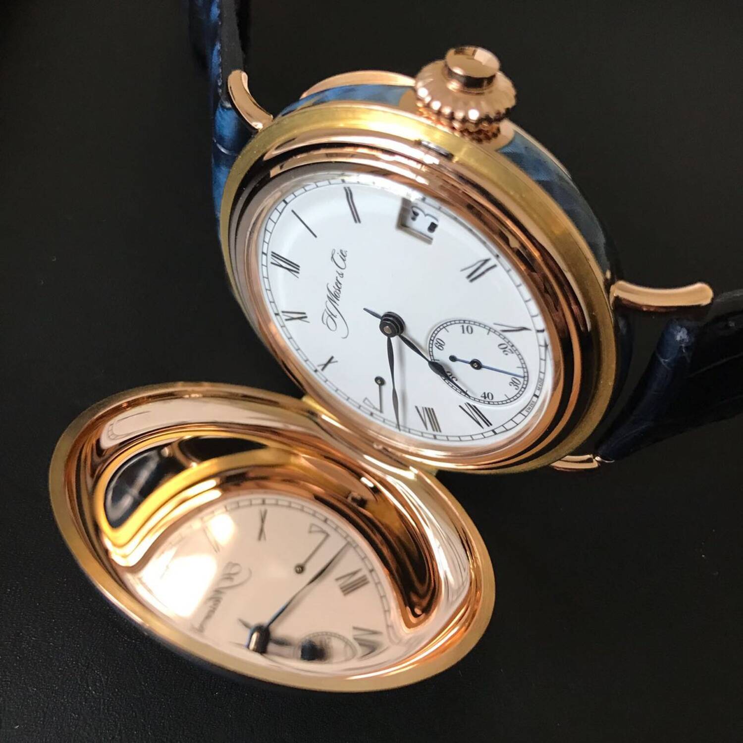 Buy H. Moser & Cie Perpetual Calendar Heritage 8341-0400 - K2