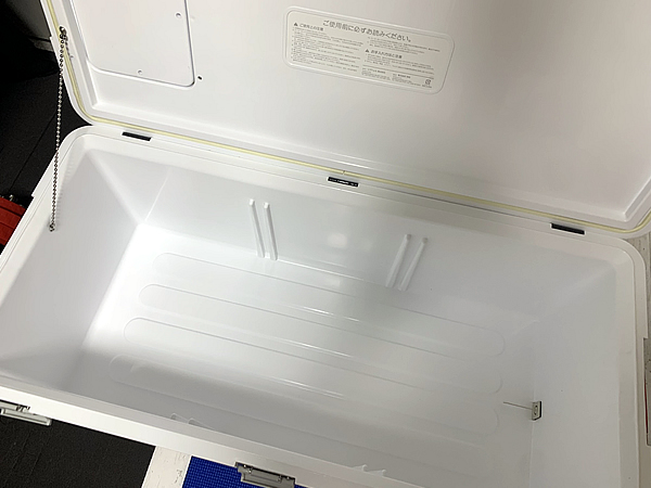 ホリデーワールドクーラー76Lを購入 – カヤックを漕いで釣り