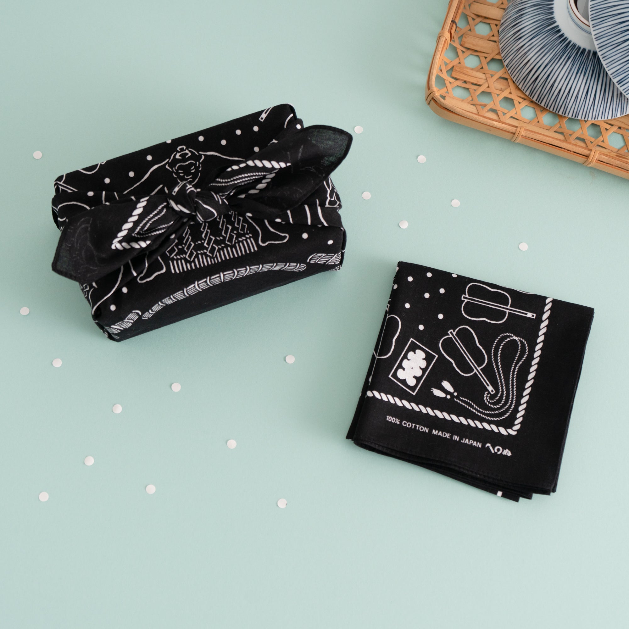 和もようのバンダナ 相撲文 黒