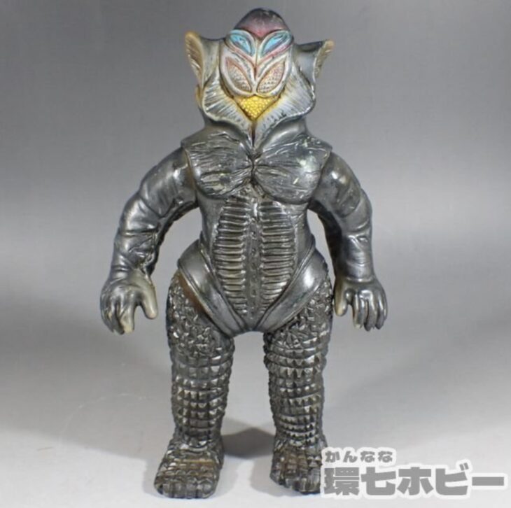 マルサン メフィラス星人 ソフビ 参考買取価格 ｜買取専門店 環七ホビー