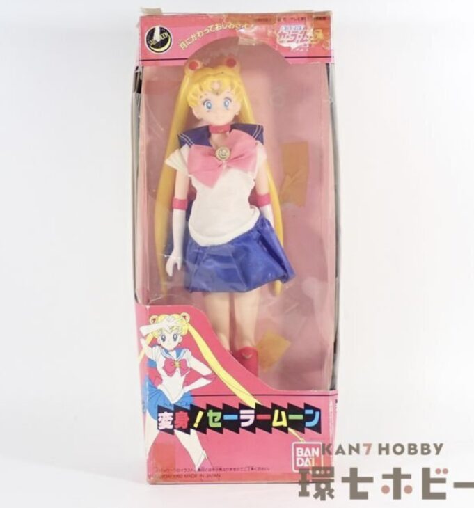 バンダイ 美少女戦士セーラームーン 変身!セーラームーン 着せ替え人形