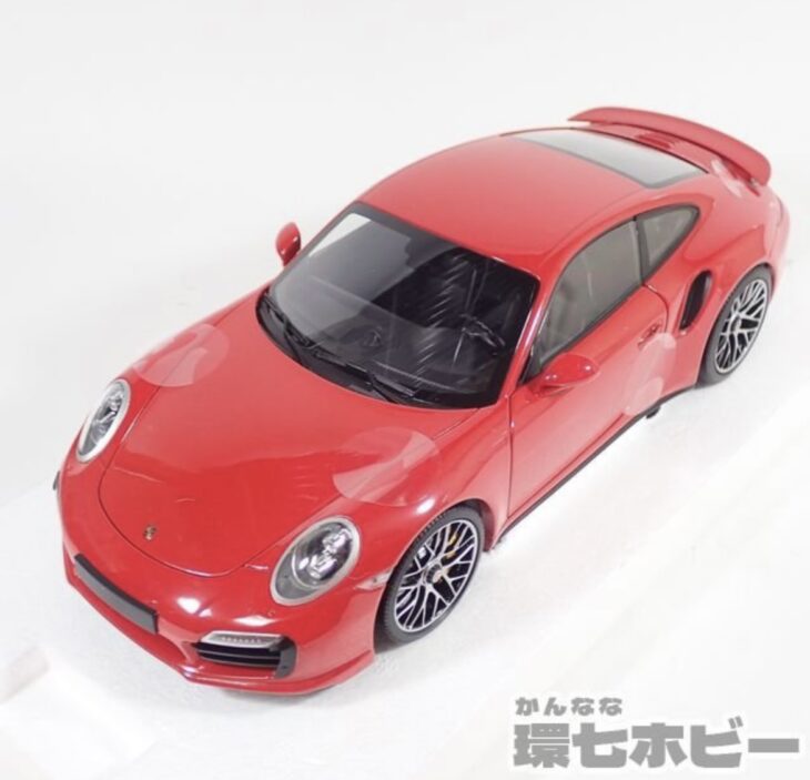 ミニチャンプス MINICHAMPS 1/18 ポルシェ911 ターボS 2013 ミニカー