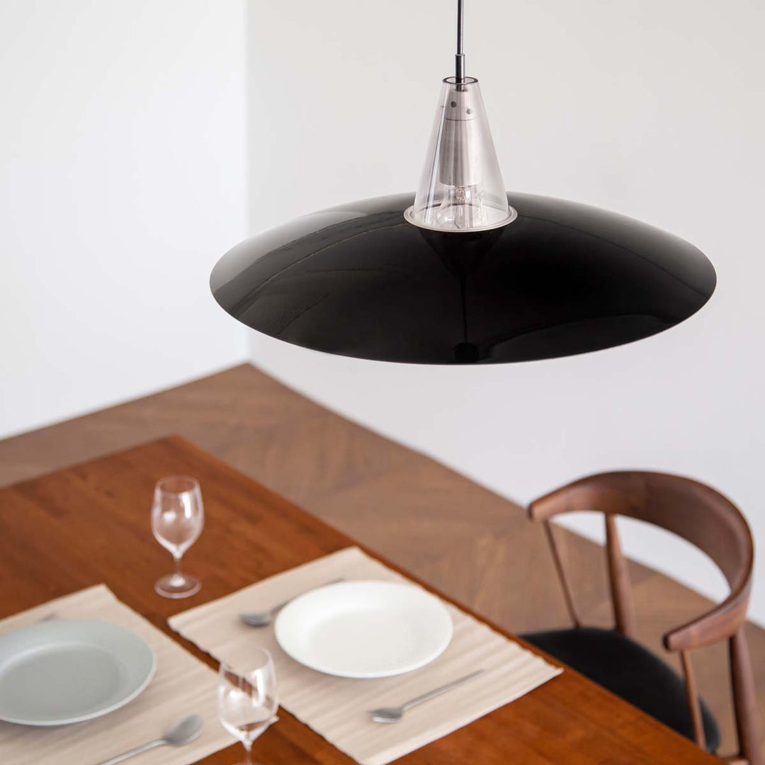 Petal - Black Alumi Shade Pendant Light – KANADEMONO