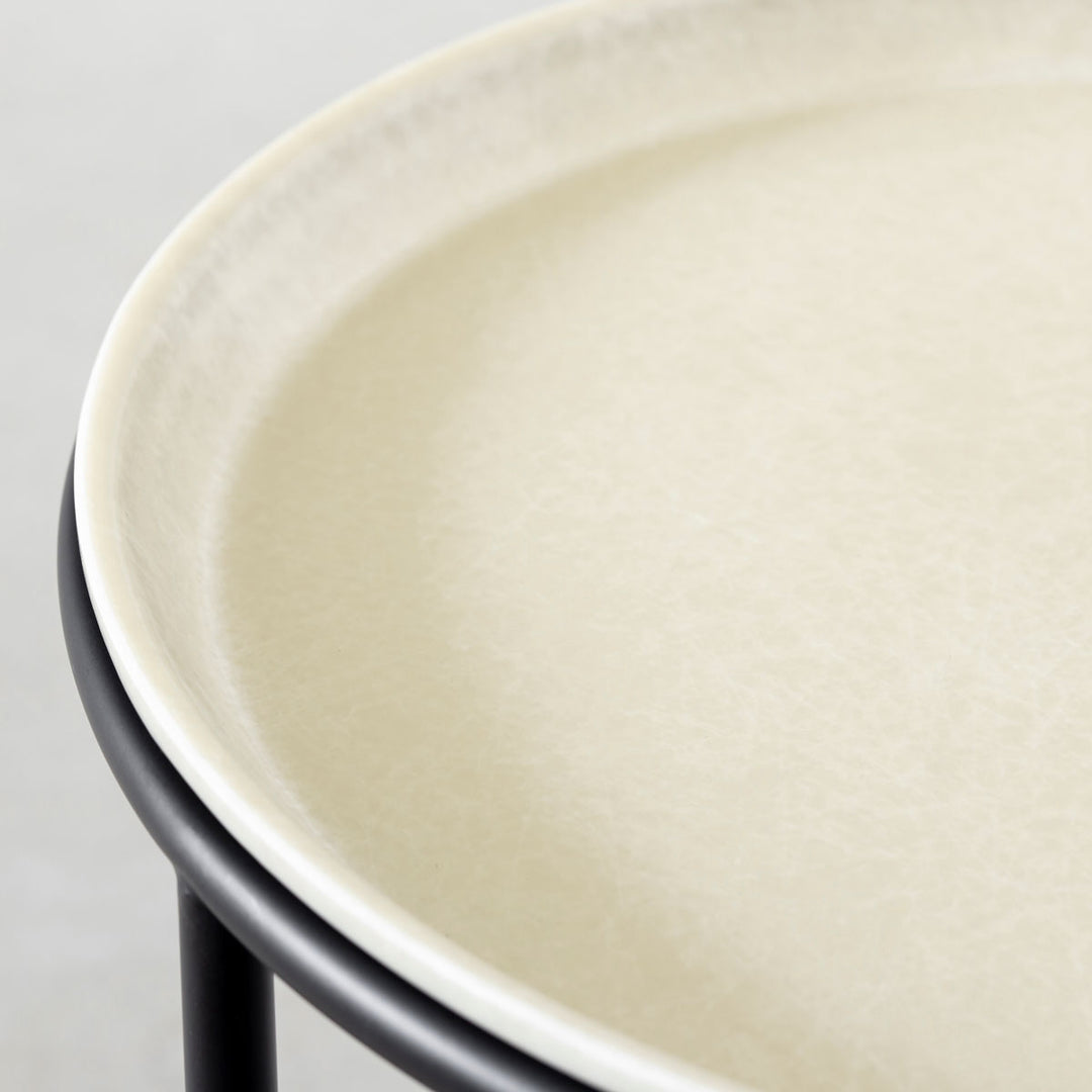 CAMBRO製トレー ローテーブル ブラック & ホワイト – KANADEMONO