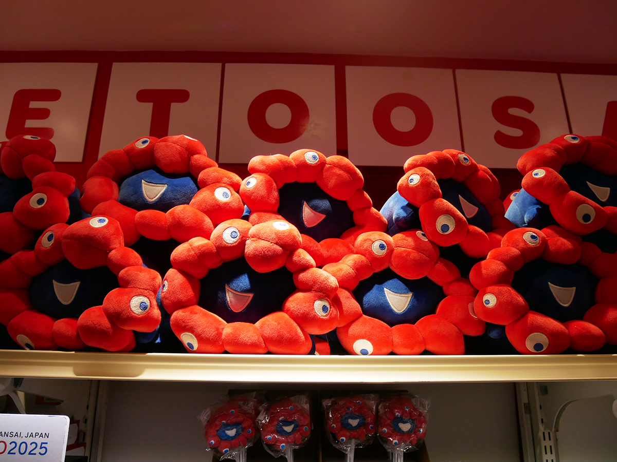 大阪・関西万博に行かなくてもミャクミャクグッズが買えるポップアップ