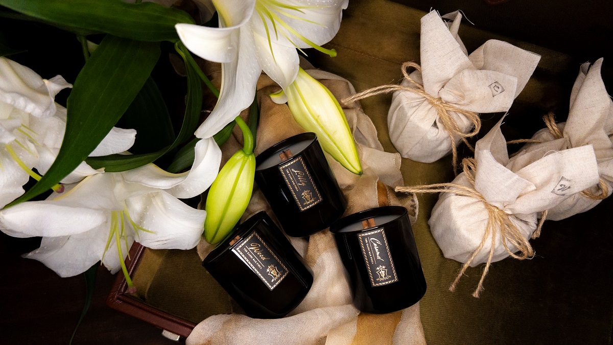 灯すたび、心を揺さぶる香り。FINCA初のフレグランスキャンドルが登場